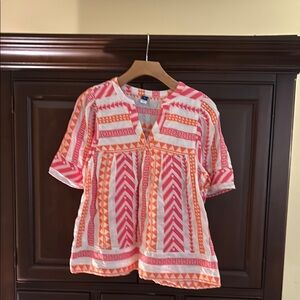 Old Navy Colorful Geometric Women's Top size M NWOT